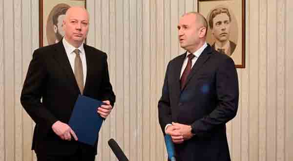 БОЛГАРИЯ. КОАЛИЦИЯ ГЕРБ-СДС ОТКАЗАЛАСЬ ФОРМИРОВАТЬ НОВОЕ ПРАВИТЕЛЬСТВО