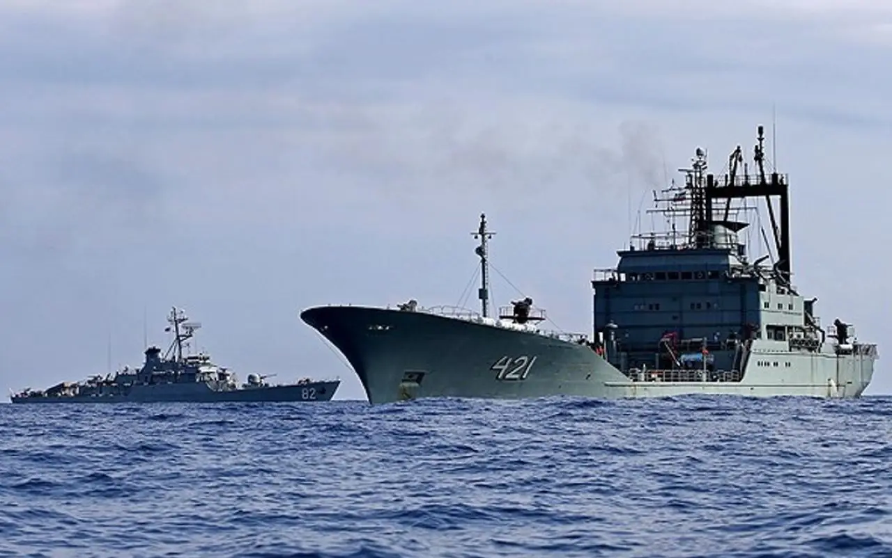 ИРАН ПРОВЕДЁТ В ОРМУЗСКОМ ПРОЛИВЕ ВОЕННЫЕ УЧЕНИЯ С БОЕВОЙ СТРЕЛЬБОЙ