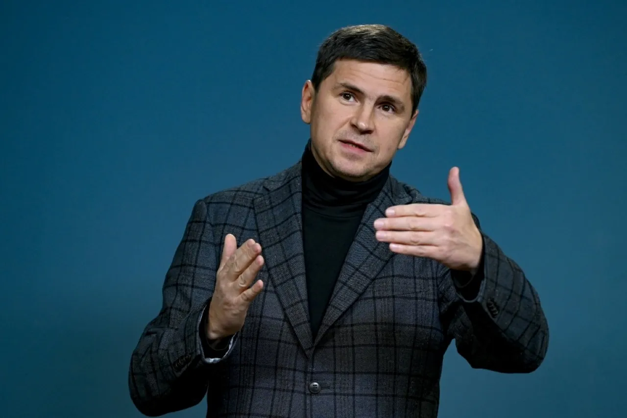 ЭКС-СОВЕТНИК ЗЕЛЕНСКОГО ОБВИНИЛ РОССИЮ В ТОТАЛЬНОЙ КОРРУПЦИИ НА УКРАИНЕ