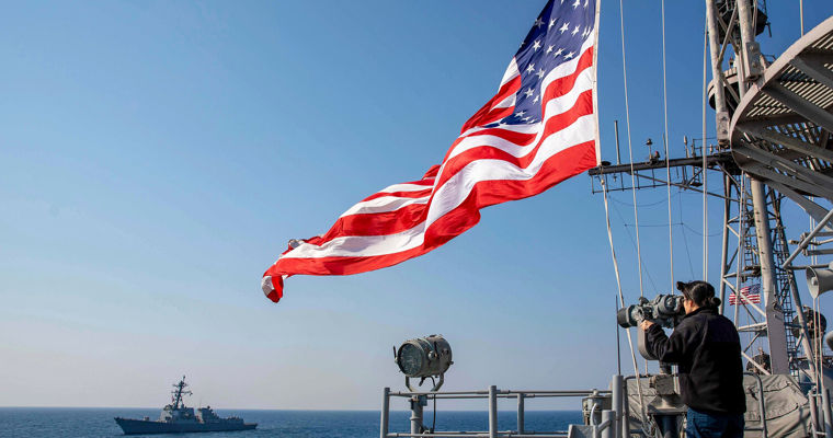 США НАНЕСЛИ УДАРЫ ПО КАТЕРАМ И ЗРК НА ЮГЕ ИРАНА