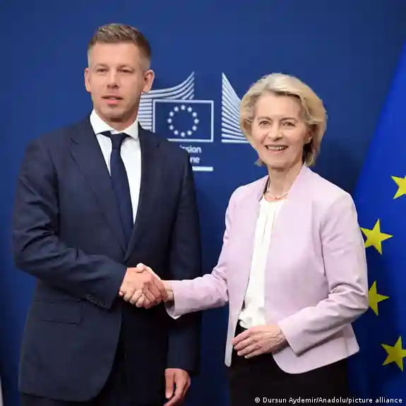 ЕС РАЗБЛОКИРУЕТ ДЛЯ ВЕНГРИИ БОЛЬШЕ 16 МИЛЛИАРДОВ ЕВРО