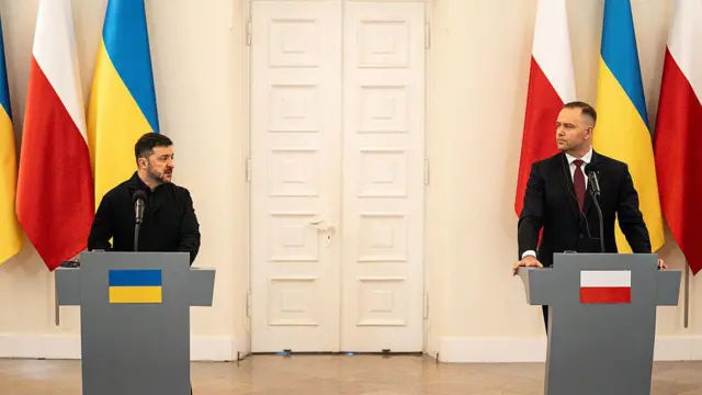 ЗЕЛЕНСКИЙ: НАВРОЦКИЙ ИДЕТ ПО СТОПАМ ОРБАНА