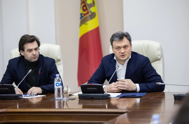 САНДУ О КАНДИДАТУРАХ РЕЧАНА И ПОПЕСКУ В ПРЕЗИДЕНТЫ: Я НИКОГО НЕ ГОТОВЛЮ
