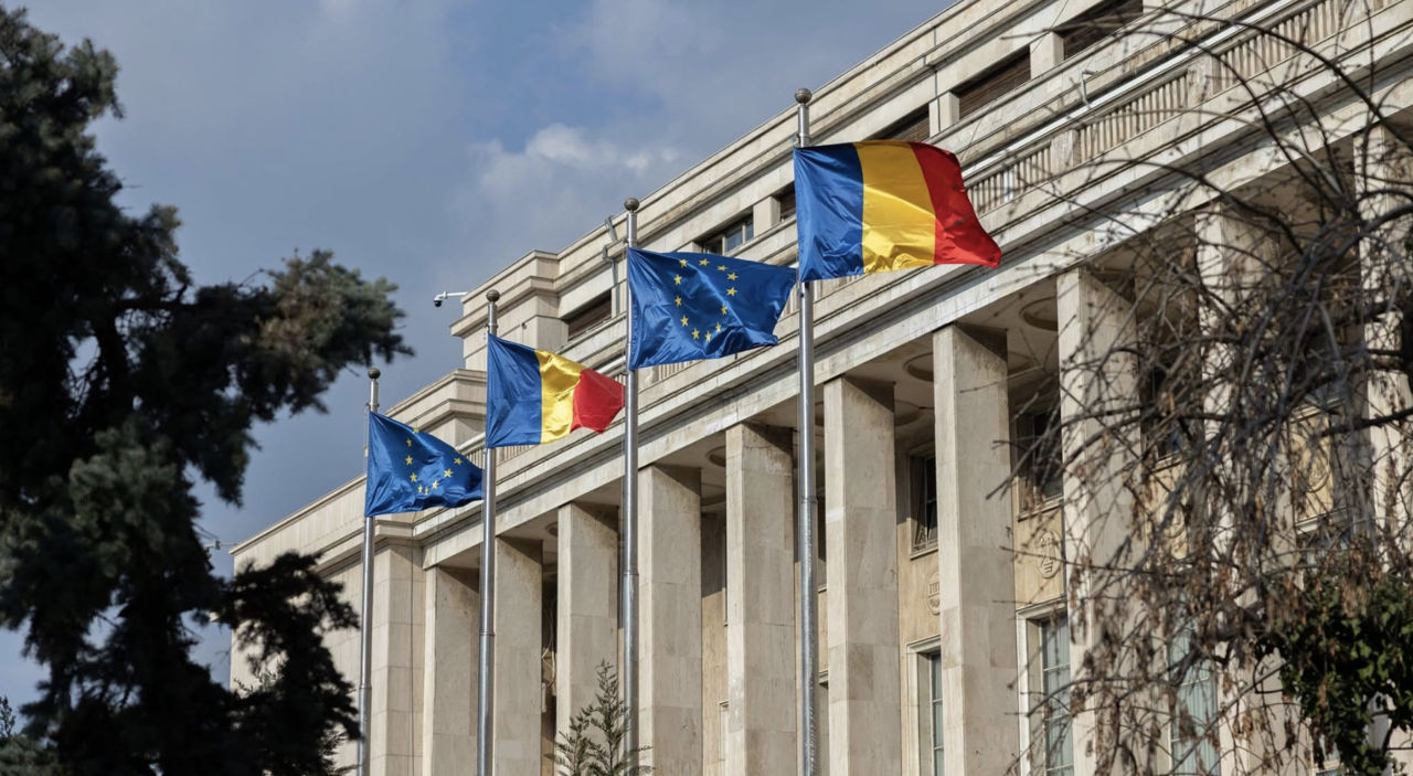ПЕРЕГОВОРЫ В РУМЫНИИ  О НОВОМ ПРАВИТЕЛЬСТВЕ ЗАБЛОКИРОВАНЫ
