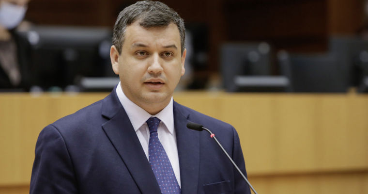 РУМЫНСКИЕ СМИ НАЗВАЛИ ВОЗМОЖНЫХ КАНДИДАТОВ НА МИД И МИНОБОРОНЫ В НОВОМ ПРАВИТЕЛЬСТВЕ