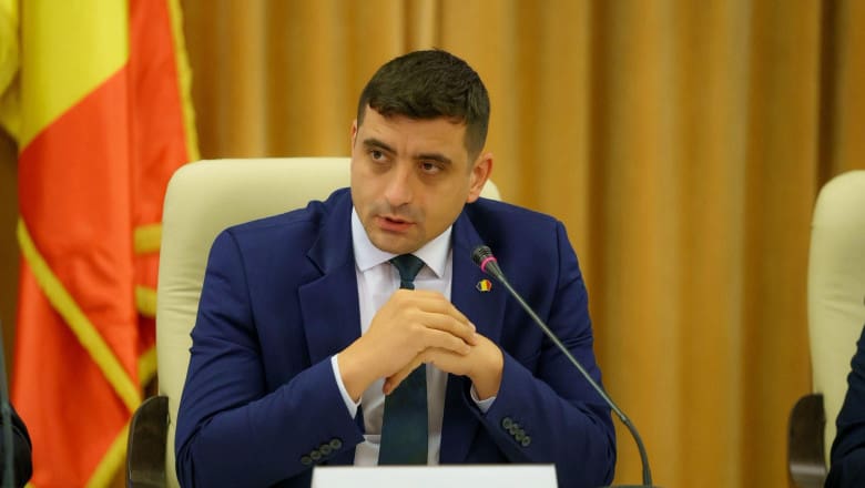 ПОЛИТИЧЕСКИЙ КРИЗИС В РУМЫНИИ: ПАРТИЯ AUR ТРЕБУЕТ ДОСРОЧНЫХ ВЫБОРОВ