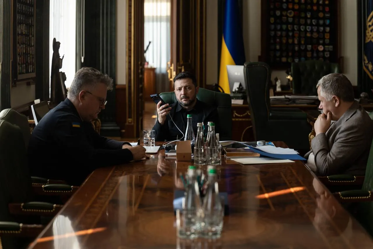 «ВЫБОРОВ НЕ БУДЕТ»: ЗЕЛЕНСКИЙ НАПОМНИЛ ДЕПУТАТАМ ВРУ, ЧТО КИЕВ ЕЩЁ «НЕ ПОБЕДИЛ»