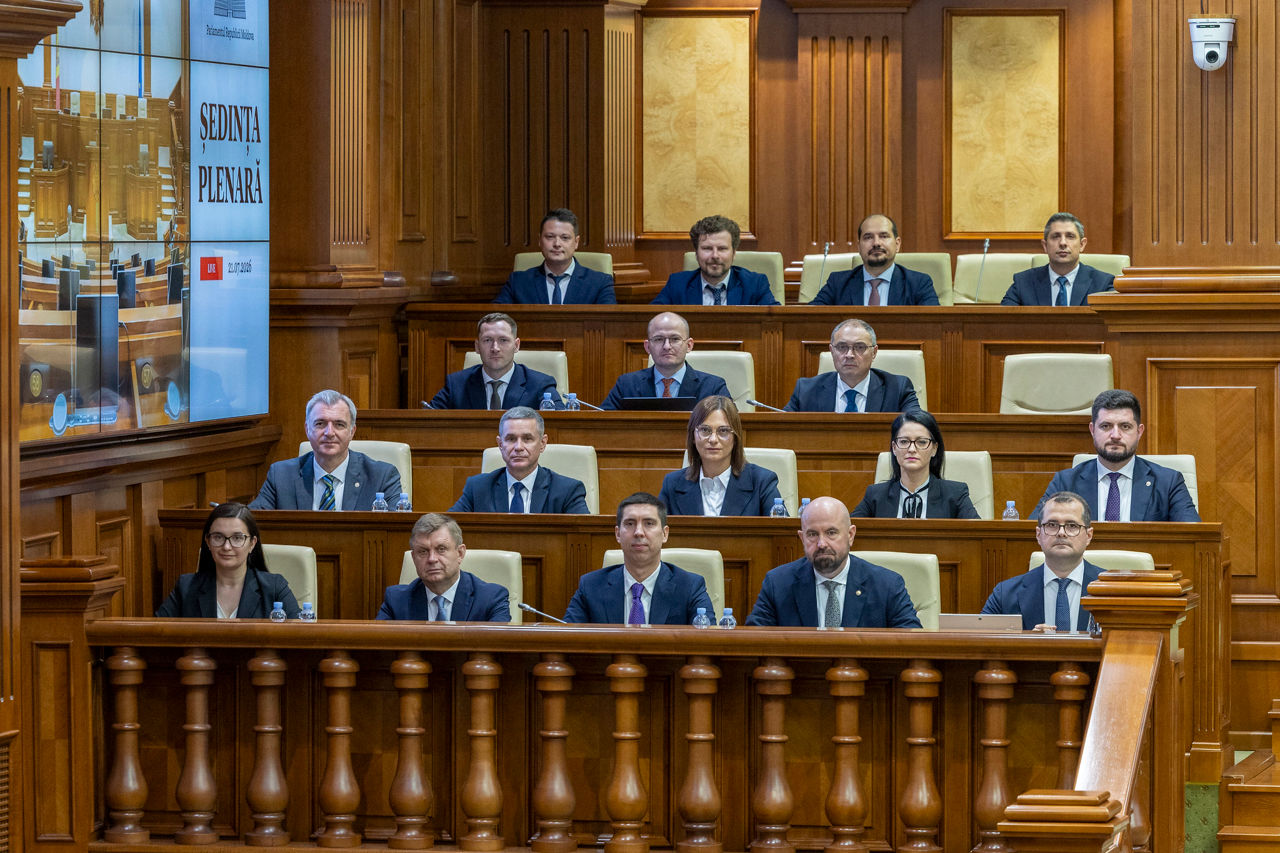 ТОФАН — МИНИСТРАМ: ЕСЛИ НЕ БУДЕТ РЕЗУЛЬТАТОВ, У МЕНЯ ХВАТИТ СМЕЛОСТИ НА ПЕРЕСТАНОВКИ