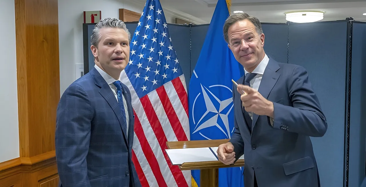 США СОКРАЩАЮТ ПОДДЕРЖКУ НАТО ИЗ-ЗА ОПАСЕНИЙ ВОЕННОГО СТОЛКНОВЕНИЯ С РОССИЕЙ