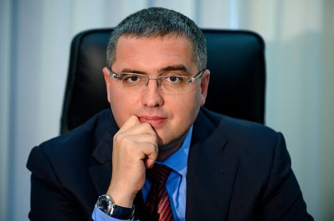 УСАТЫЙ ПРИЗВАЛ ТОФАНА СФОРМИРОВАТЬ «ПРАВИТЕЛЬСТВО ПРОФЕССИОНАЛОВ», А НЕ КАБИНЕТ PAS