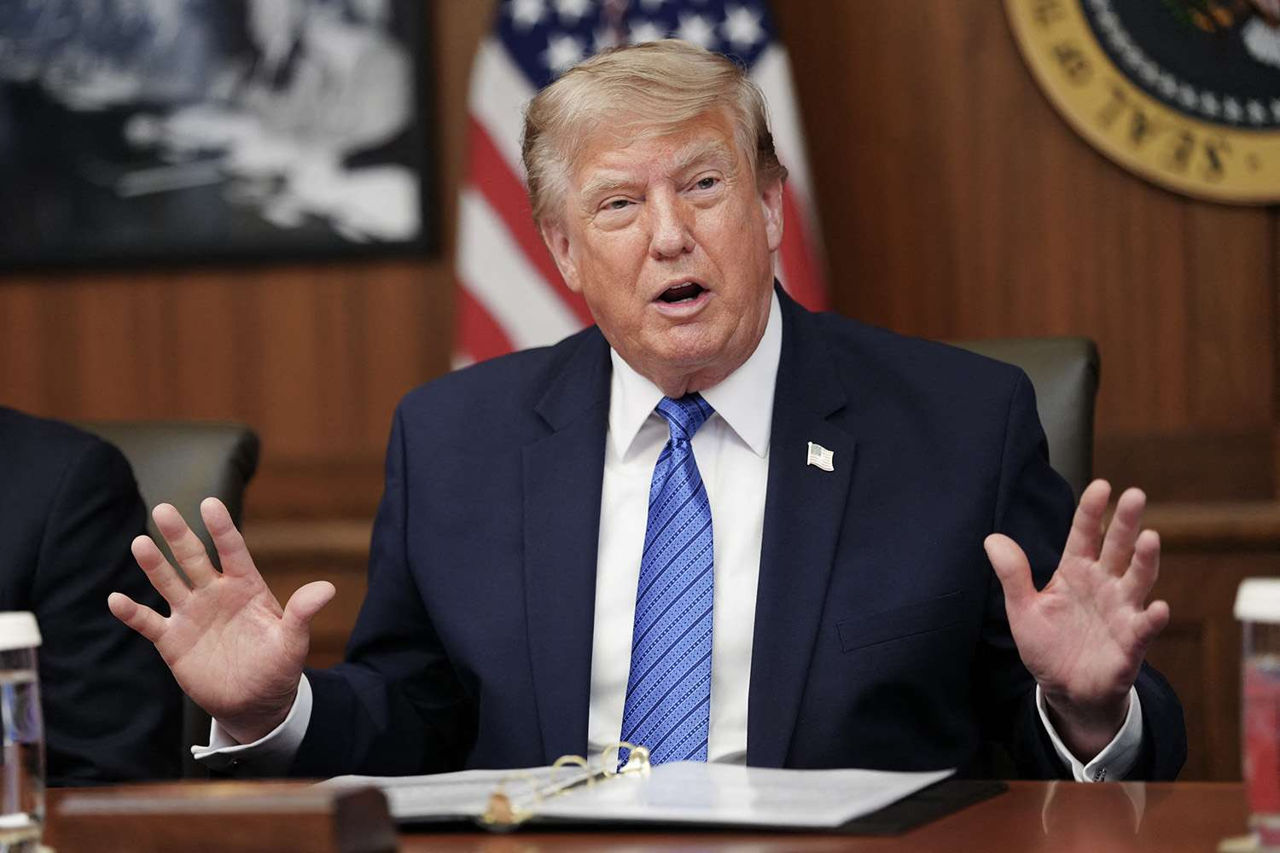 ТРАМП ПОРУЧИЛ ПОТРЕБОВАТЬ ОТ ИРАНА КОМПЕНСАЦИИ НА ПРЕДСТОЯЩИХ ПЕРЕГОВОРАХ