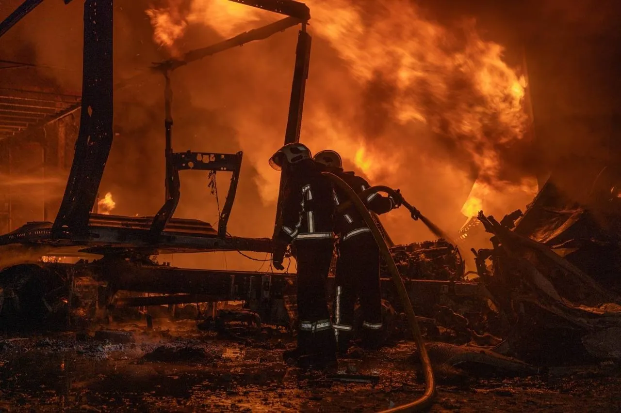 ВС РФ УНИЧТОЖИЛИ ПОГРУЗОЧНЫЙ КОМПЛЕКС В ИЗМАИЛЕ И СУДА В АКВАТОРИИ ЧЕРНОГО МОРЯ