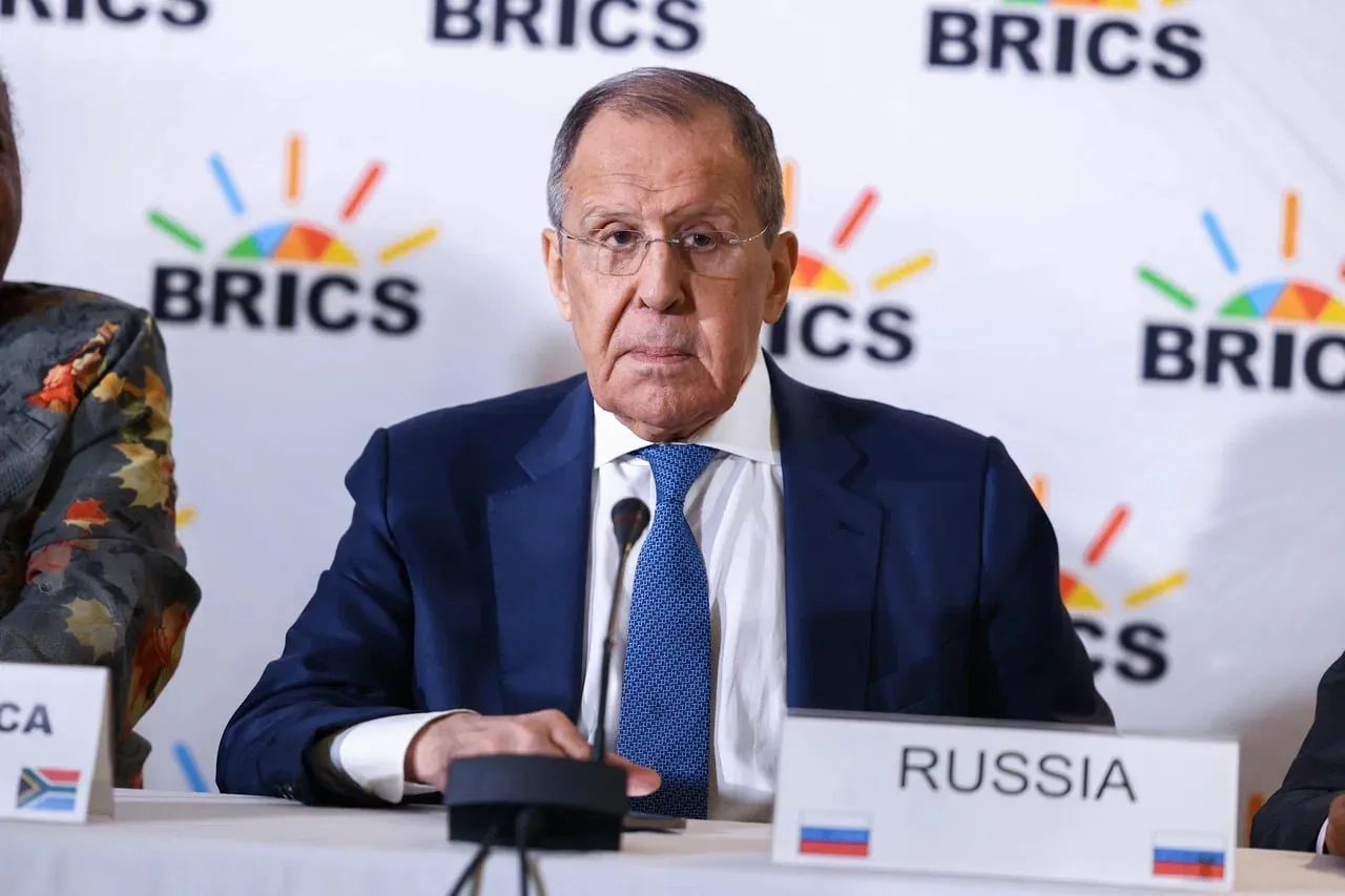 ЛАВРОВ: В ОТВЕТ НА ЗАКРЫТИЕ РУССКОГО ДОМА В БЕРЛИНЕ ЗАКРОЕМ ИНСТИТУТ ГЁТЕ В РФ