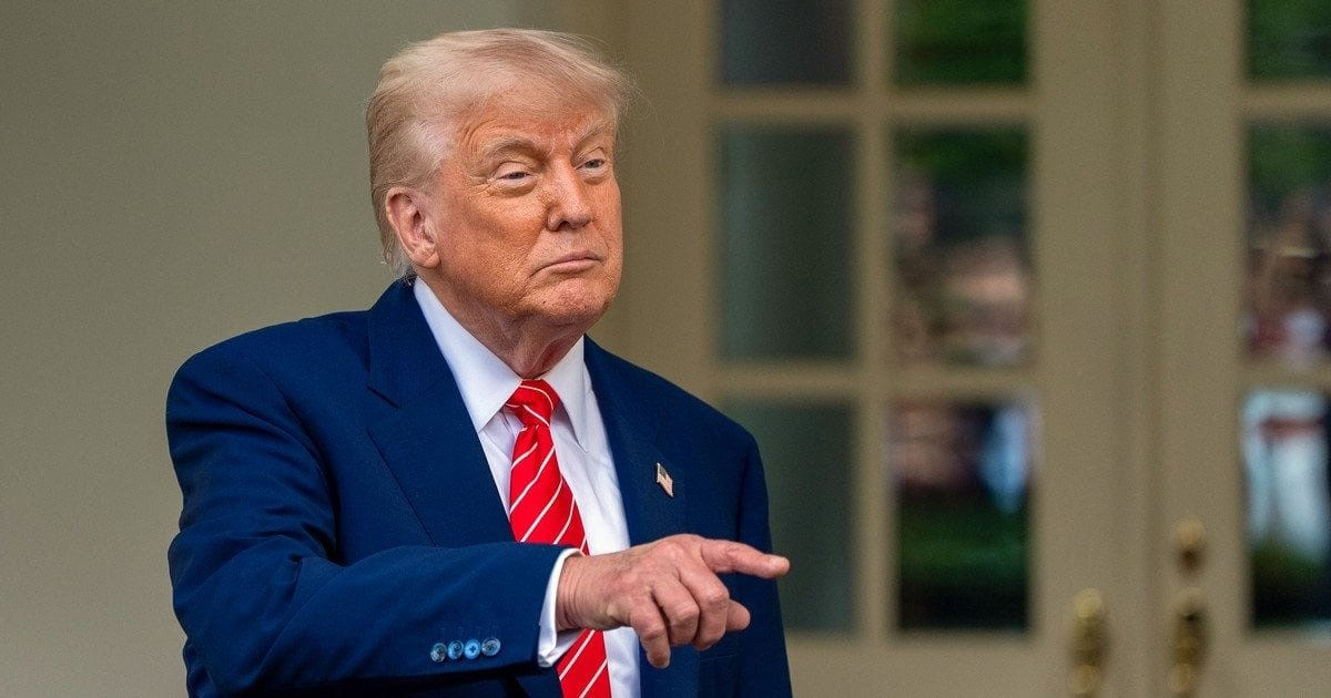 ТРАМП В ОЧЕРЕДНОЙ РАЗ ОБВИНИЛ УКРАИНУ В РОСТЕ ЦЕН НА ТОПЛИВО