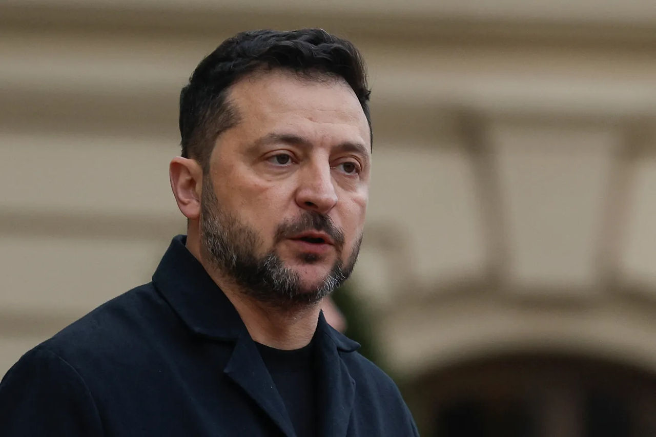 ЗЕЛЕНСКИЙ: СОКРАЩЕНИЕ АРМИИ И НЕЙТРАЛИТЕТ УКРАИНЫ НЕ ОБСУЖДАЮТСЯ