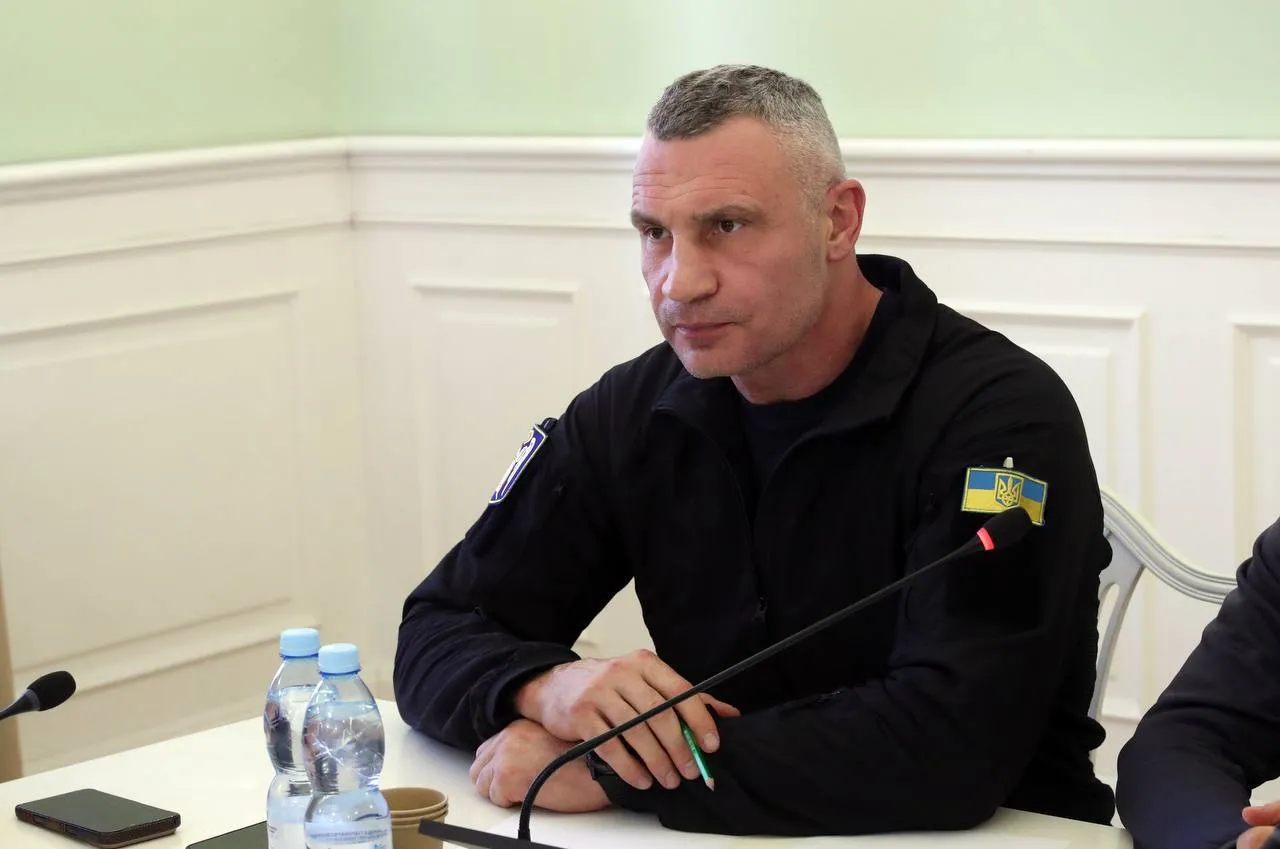 КЛИЧКО ЗАЯВИЛ О ПЕРЕХОДЕ КИЕВА В РЕЖИМ «ВЫЖИВАНИЯ» НА ФОНЕ РОССИЙСКИХ УДАРОВ