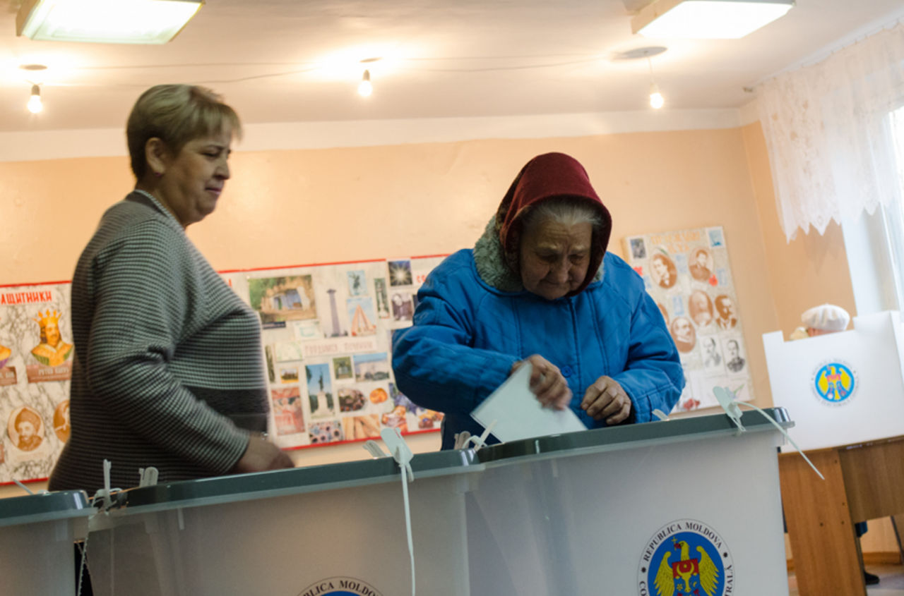 НА ВЫБОРАХ 2027 ГОДА В МОЛДОВЕ ВПЕРВЫЕ БУДУТ ВЫБИРАТЬ РЕГИОНАЛЬНЫХ СОВЕТНИКОВ