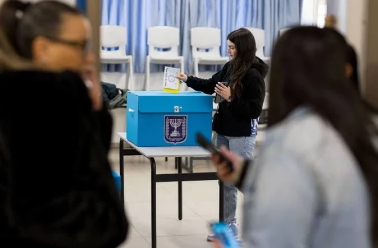 В ИЗРАИЛЕ НАЧАЛИСЬ ВЫБОРЫ В ПАРЛАМЕНТ