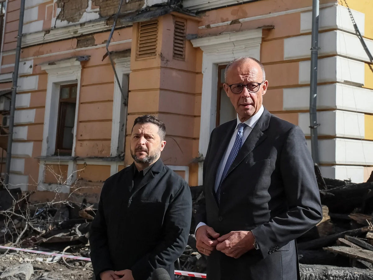 МЕРЦ В КИЕВЕ ОБРАТИЛСЯ К ПУТИНУ: ПРЕКРАТИТЕ ЭТУ БЕССМЫСЛЕННУЮ ВОЙНУ
