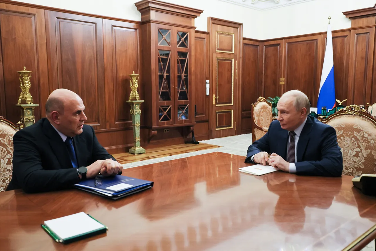 О «КОНЯХ НА ПЕРЕПРАВЕ»: ПРЕЗИДЕНТ ПУТИН  И ПРЕМЬЕР МИШУСТИН  ОБСУДИЛИ НОВЫЙ СОСТАВ ПРАВИТЕЛЬСТВА